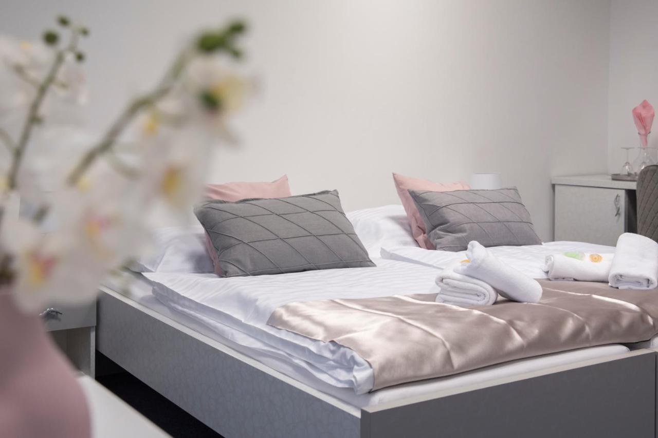 Classic Apartmany ชีเนตส์ ภายนอก รูปภาพ